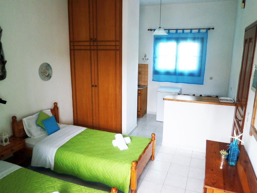 Paraskevi Apartments Ypsos Room photo