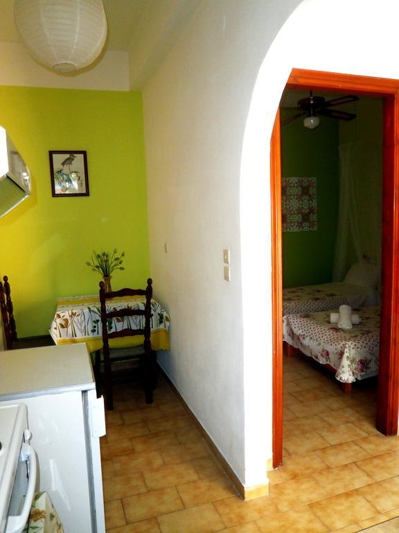 Paraskevi Apartments Ypsos Room photo